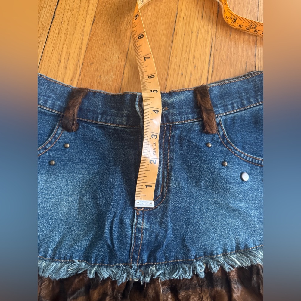Y2K vintage low rise mini skirt w faux fur fuzzy tiger stripe flutter hem Sz SM - Picture 7 of 11